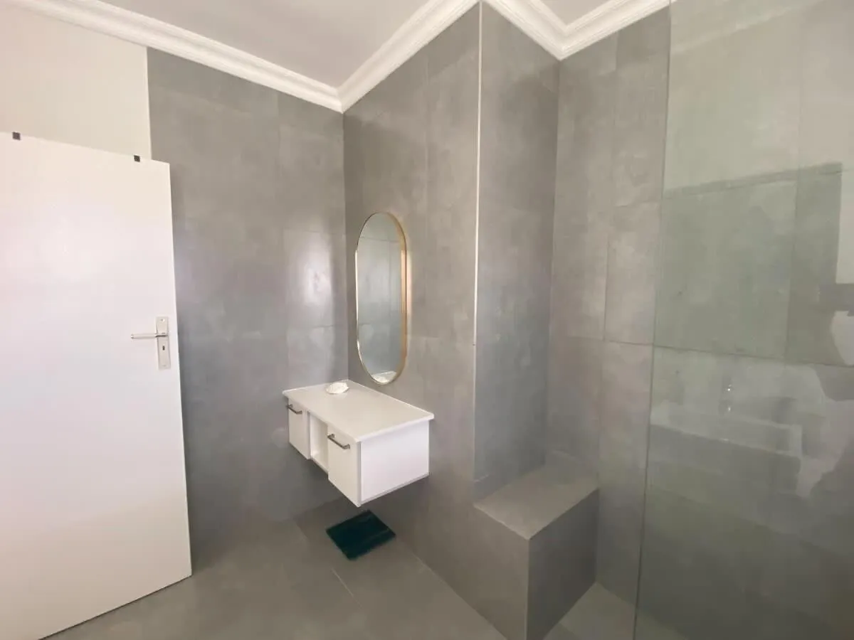 Comfort & Style Apartment 200M To Beach With Parking Cape Town 0*,